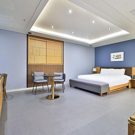 Seomyeon Ib Hotel Busan Extérieur photo