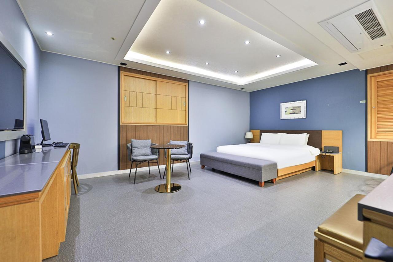 Seomyeon Ib Hotel Busan Extérieur photo