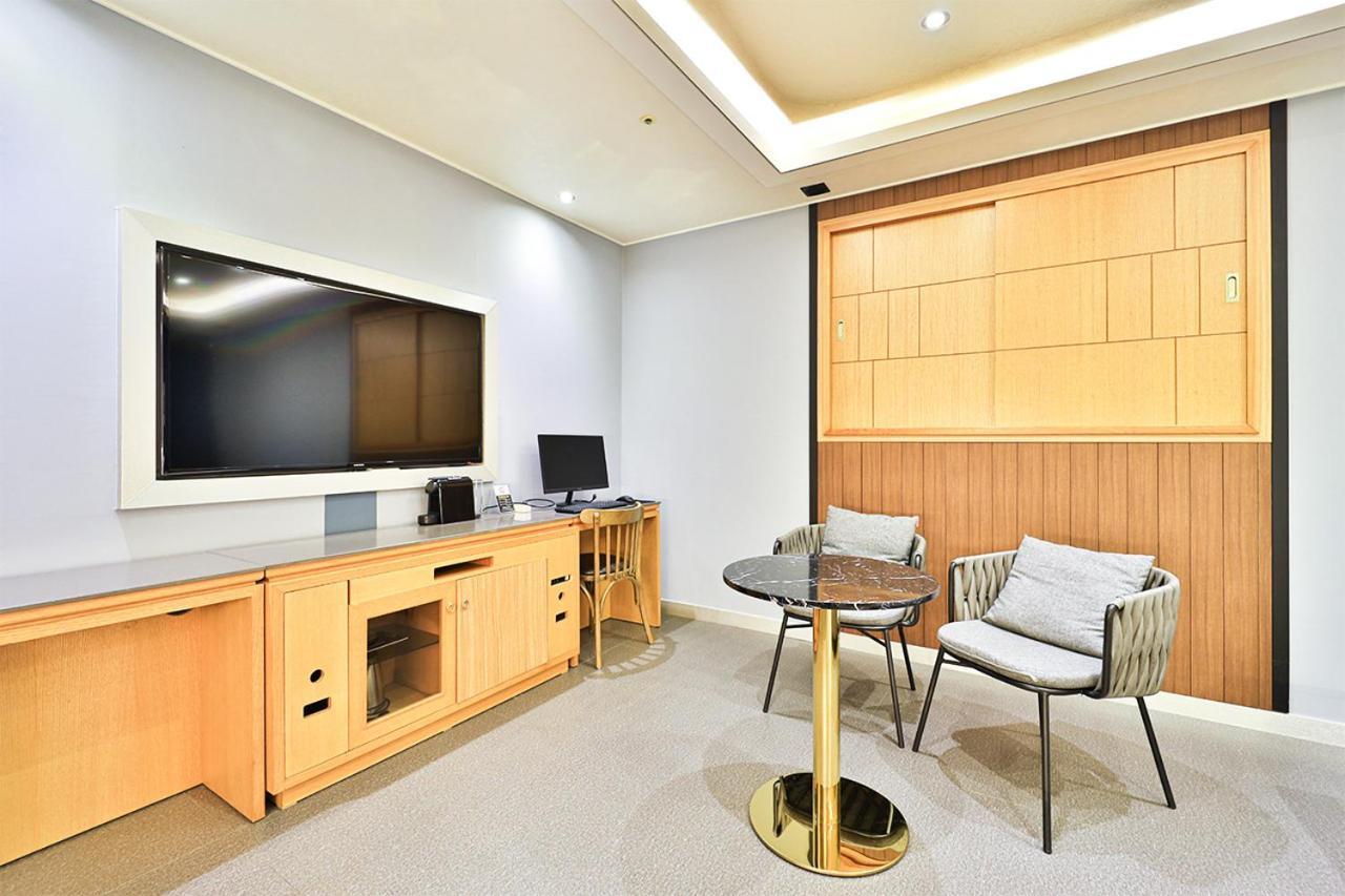 Seomyeon Ib Hotel Busan Extérieur photo